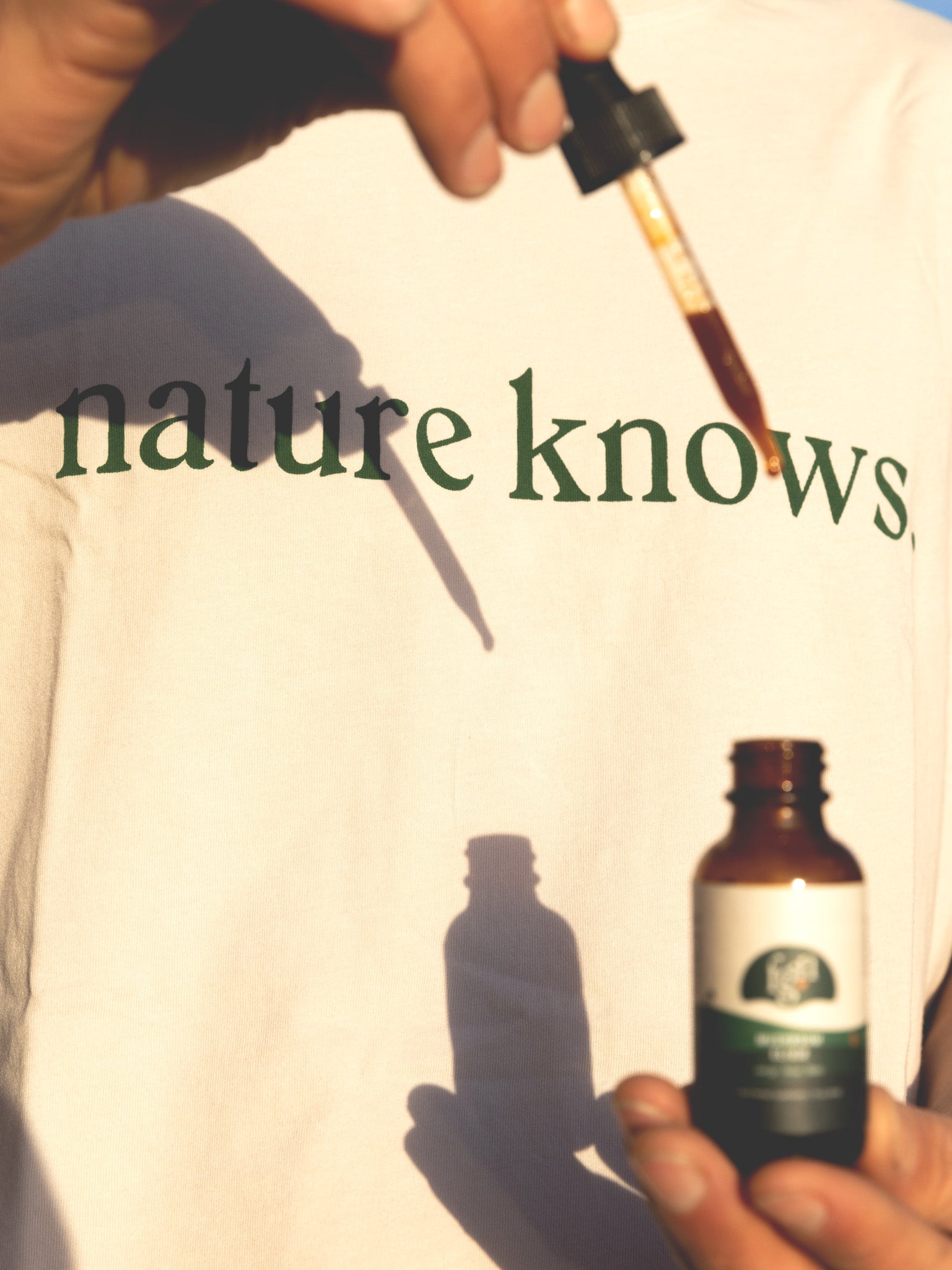 nature knows tee